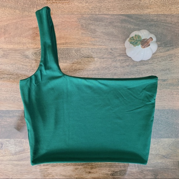 LAST TWO! mariposa | emerald one shoulder top - Picture 2 of 6